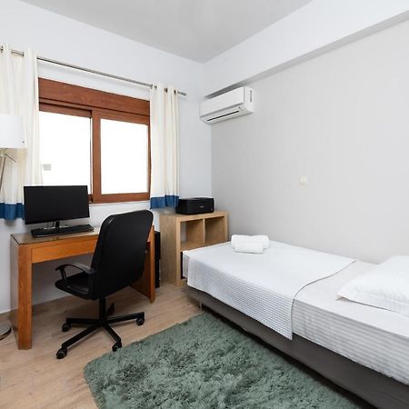 Rhodes City Ritas Modern In-City House מראה חיצוני תמונה